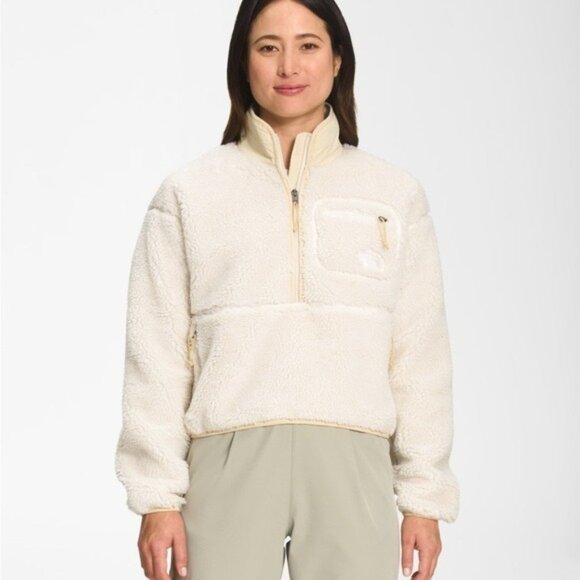 The North Face Women's Off-White Teddy Jacket SIZE MEDIUM CROPPED - Picture 1 of 7